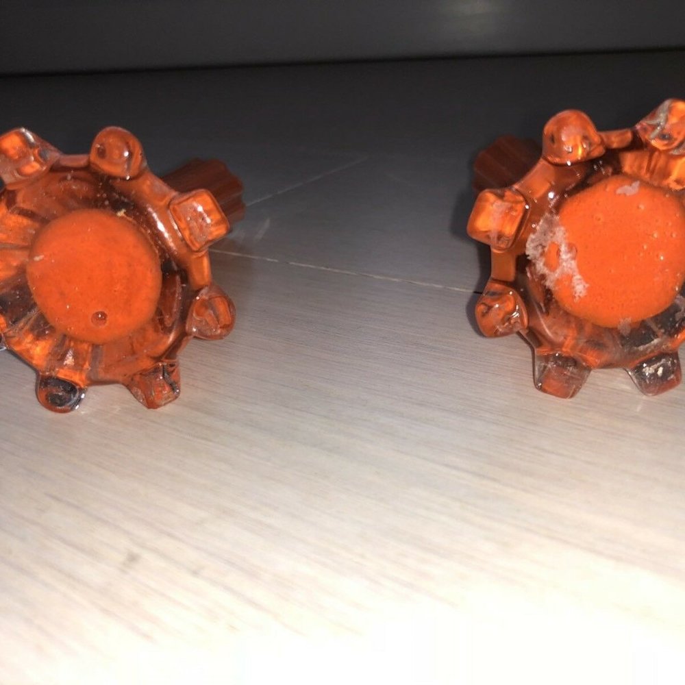 SOLD Pair Vintage Orange Glass Mini Fluted Vases - Picture 6 of 8